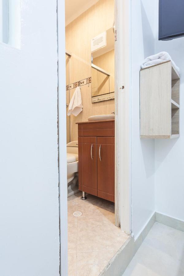 Apartamentos Amoblados Jg De La 70 メデジン エクステリア 写真