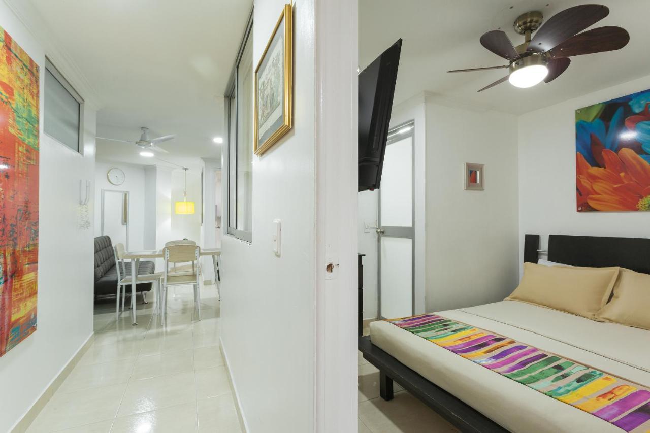 Apartamentos Amoblados Jg De La 70 メデジン エクステリア 写真